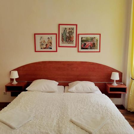 براغ Apartment Amandment المظهر الخارجي الصورة