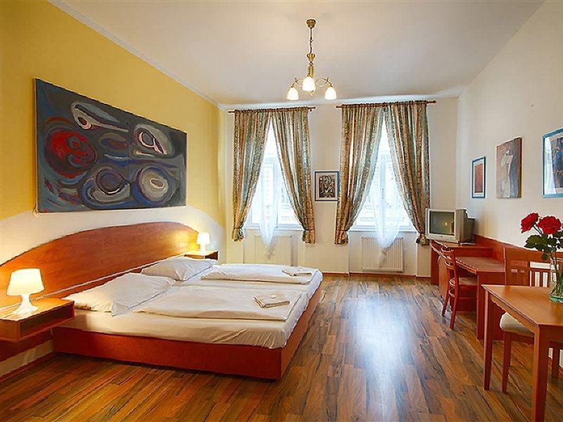 براغ Apartment Amandment المظهر الخارجي الصورة