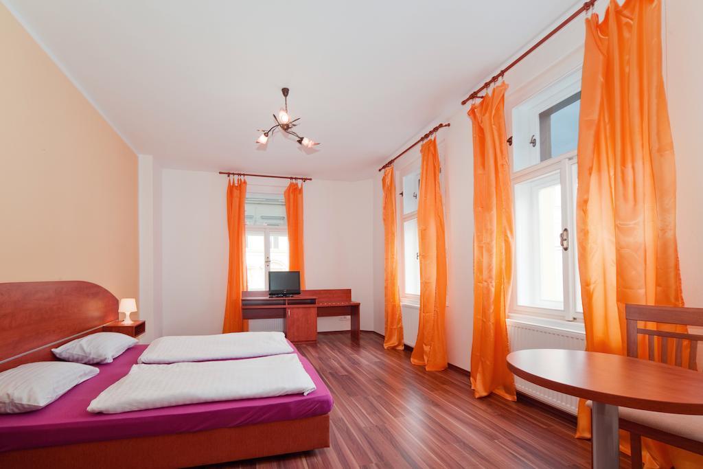 براغ Apartment Amandment المظهر الخارجي الصورة