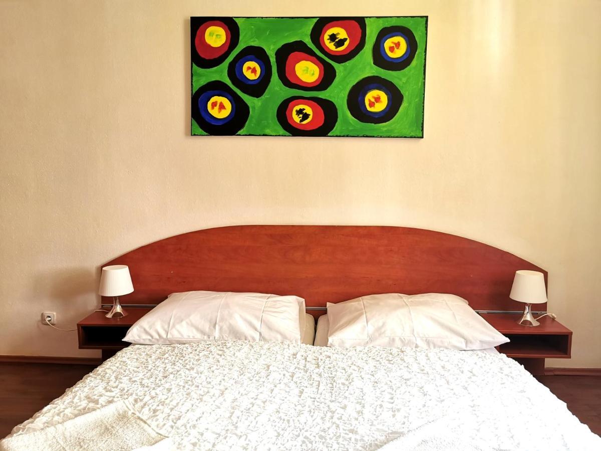 براغ Apartment Amandment المظهر الخارجي الصورة